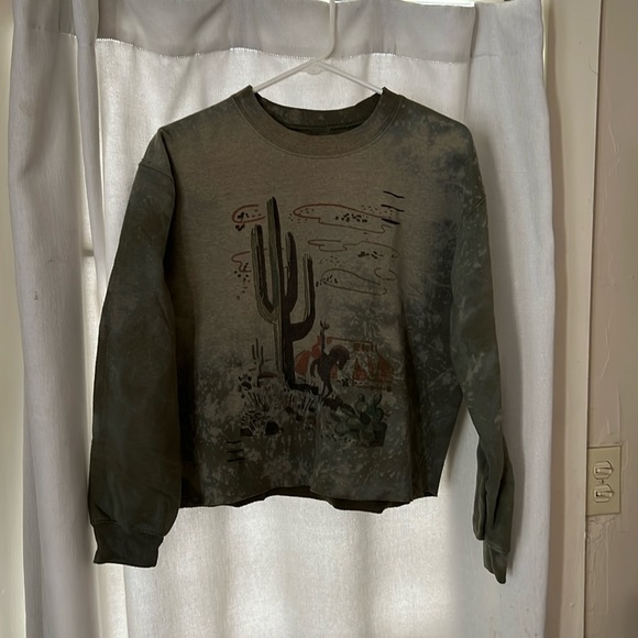Long crop western pullover - Picture 1 of 1
